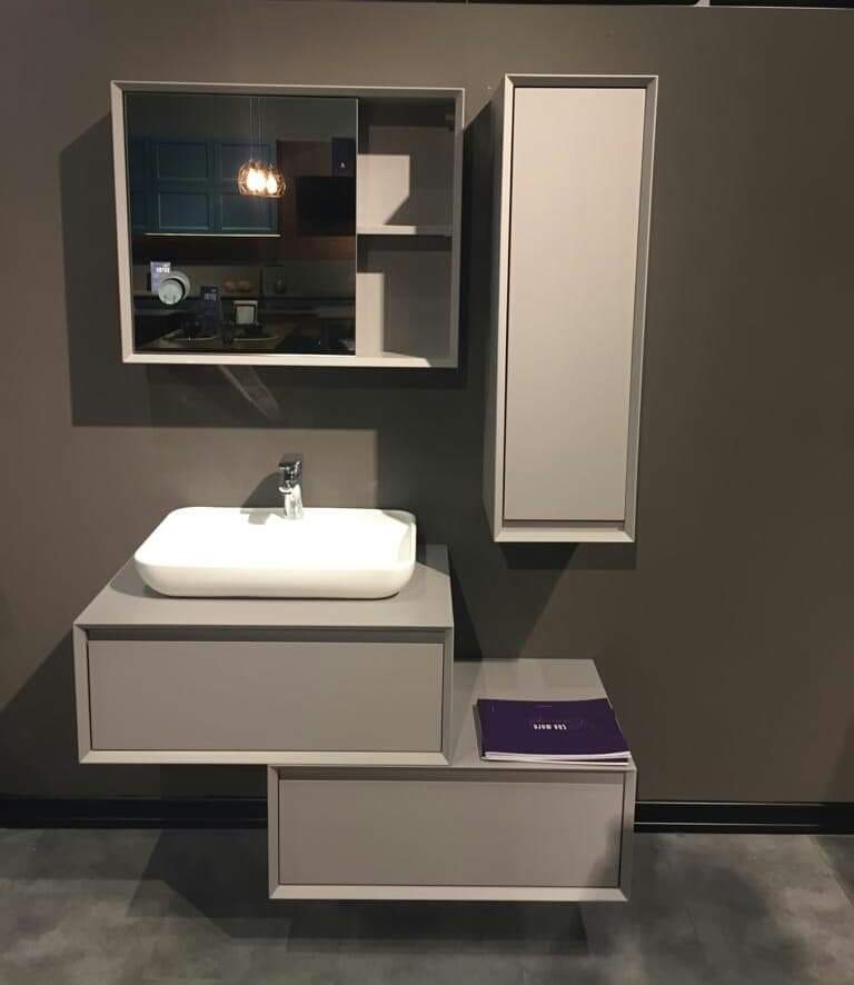 Banyo Dolap Model 23